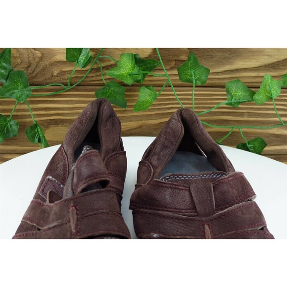 Clarks Size 8 M Brown Fashion Sneakers Shoes Leather Women - Picture 3 of 8
